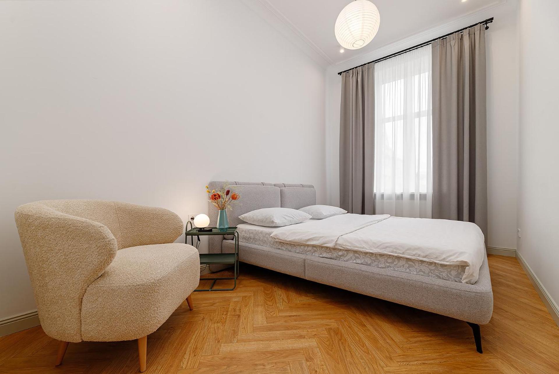2к Forum вулиця куліша Apartment