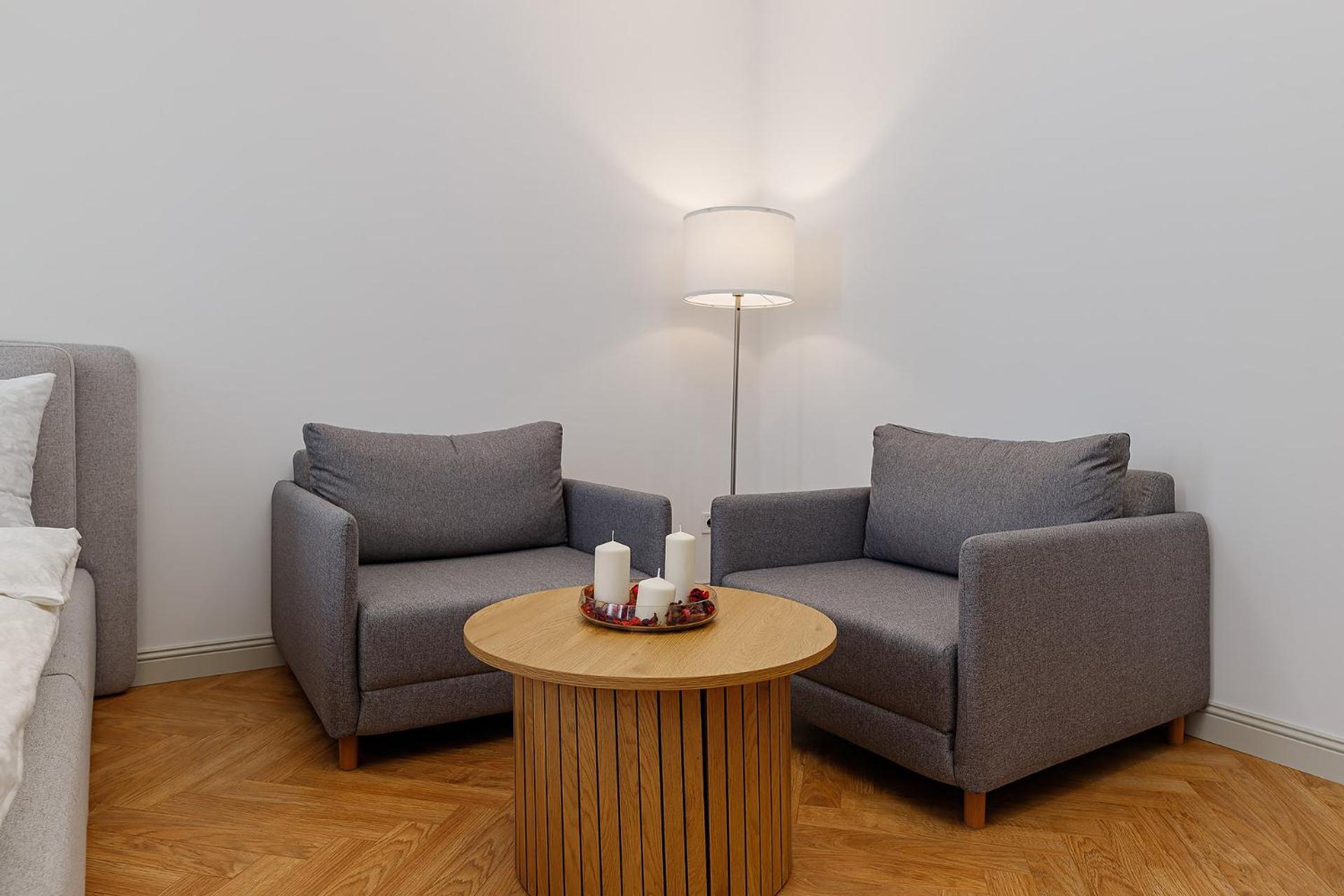 2к Forum вулиця куліша Apartment *